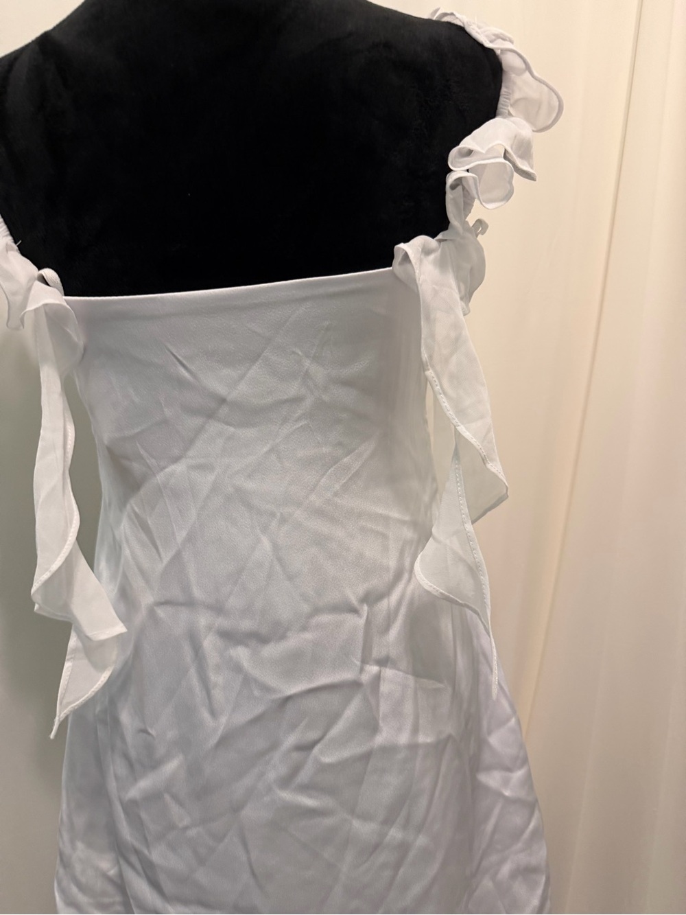 White Ruffle‎ Strap Sundress - Picture 4 of 9